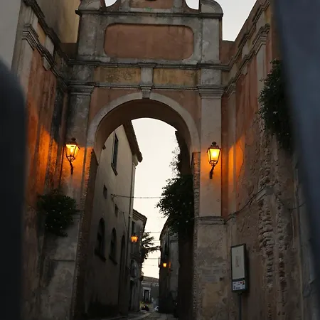 Palazzo Sant'anna 4* ג'ראצ'ה